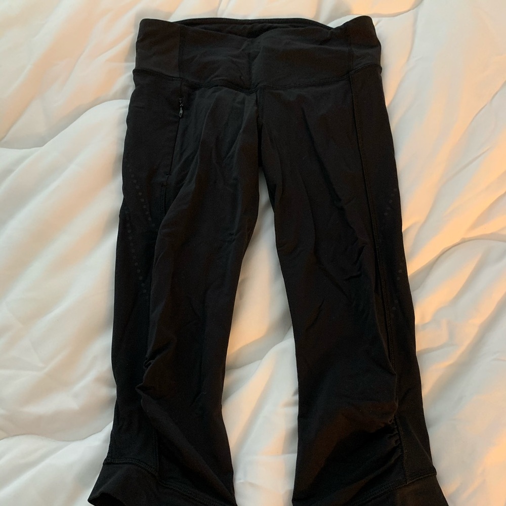 Lululemon mesh crop 4 black